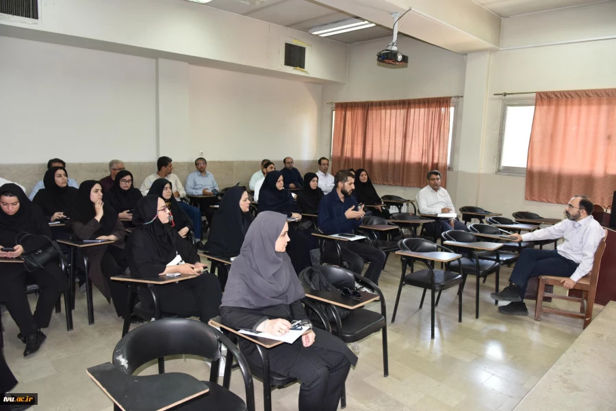 برگزاری دوره معرفتی دانش‌افزایی و توانمندسازی اعضای هیئت‌علمی (ضیافت اندیشه) دانشگاه ملی مهارت 33