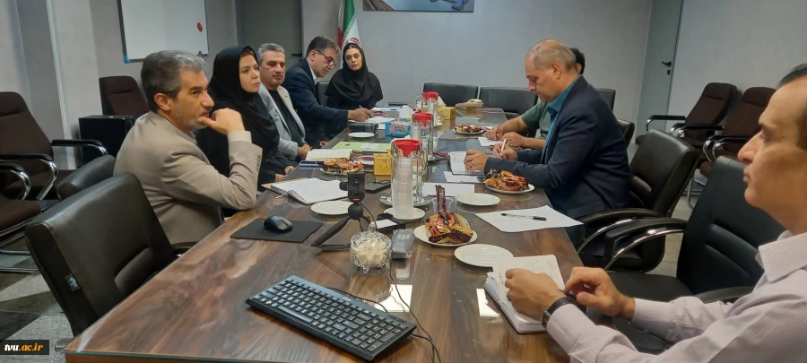 در راستای اثربخشی آموزش بر جامعه و افزایش بهره‌وری؛

نشست معاون آموزشی دانشگاه ملی مهارت و مشاور معاون وزیر و رئیس سازمان شیلات ایران برگزار شد
 3