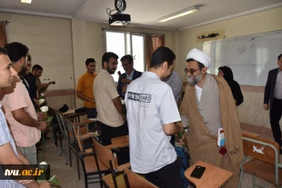 با حضور سرپرست دانشگاه ملی مهارت صورت گرفت؛
آیین اهتزاز پرچم جمهوری اسلامی ایران و طنین سرود ملی در آغاز سال تحصیلی جدید در دانشکده ملی مهارت انقلاب اسلامی تهران 6
