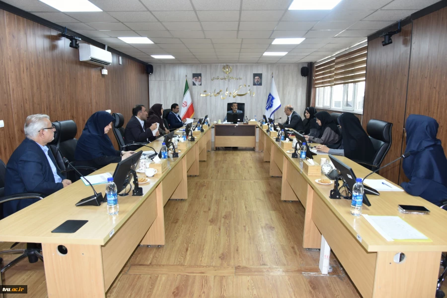 دیدار کارکنان حوزه ریاست، روابط عمومی و هماهنگی امور مجلس و استان‌ها و دبیرخانه با سرپرست دانشگاه ملی مهارت 2