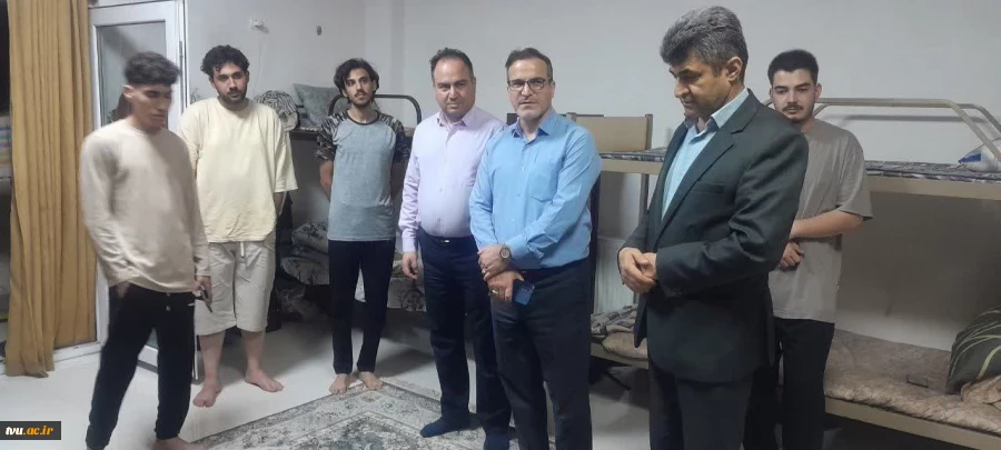 با حضور مدیرکل دفتر مرکزی حراست دانشگاه صورت گرفت؛

 برگزاری آیین تودیع و معارفه مسئول حراست واحد استانی گلستان 4