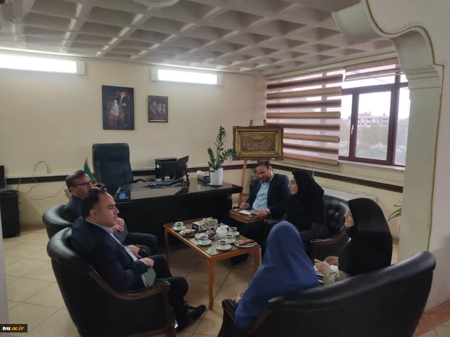 با حضور مدیرکل دفتر مرکزی حراست دانشگاه صورت گرفت؛

 برگزاری آیین تودیع و معارفه مسئول حراست واحد استانی گلستان 8