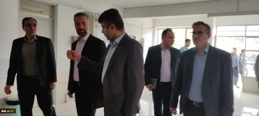 با حضور مدیرکل دفتر مرکزی حراست دانشگاه در واحد استانی گلستان صورت گرفت؛

 برگزاری آیین تودیع و معارفه مسئول حراست واحد استانی/ حضور در جلسه شورای اداری/ بازدید از فضاهای آموزشی و رفاهی 3