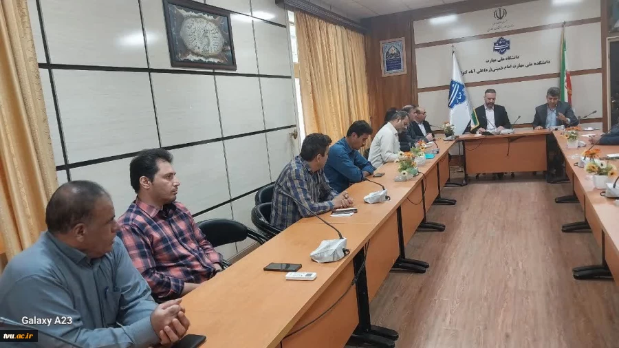 با حضور مدیرکل دفتر مرکزی حراست دانشگاه در واحد استانی گلستان صورت گرفت؛

 برگزاری آیین تودیع و معارفه مسئول حراست واحد استانی/ حضور در جلسه شورای اداری/ بازدید از فضاهای آموزشی و رفاهی 3