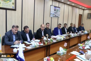 با حضور مدیرکل دفتر مرکزی حراست دانشگاه در واحد استانی گلستان صورت گرفت؛

 برگزاری آیین تودیع و معارفه مسئول حراست واحد استانی/ حضور در جلسه شورای اداری/ بازدید از فضاهای آموزشی و رفاهی 6