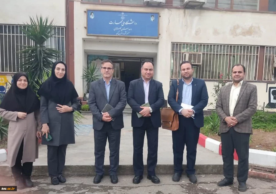 با حضور مدیرکل دفتر مرکزی حراست دانشگاه در واحد استانی گلستان صورت گرفت؛

 برگزاری آیین تودیع و معارفه مدیر حراست واحد استانی/ حضور در جلسه شورای اداری/ بازدید از فضاهای آموزشی و رفاهی 2